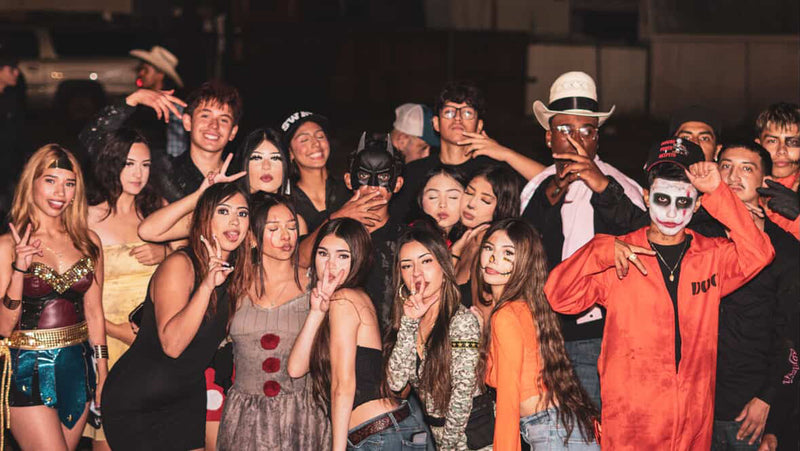 Rompiendo Dancers Halloween Edition